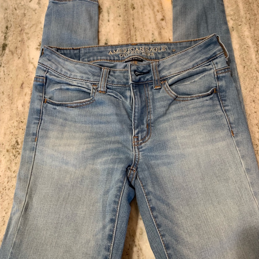 AE jegging jeans. Size 2 long.